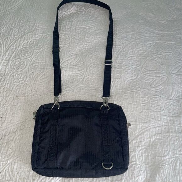 Bagallini Small Black Convertible Crossbody Nylon Travel Bag‎ - Picture 8 of 15